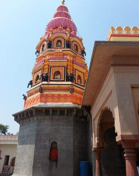 Moreshwar-Temple-Moregaon